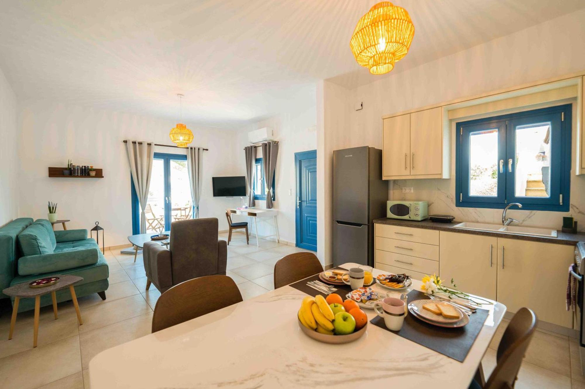 Heliades Apartment